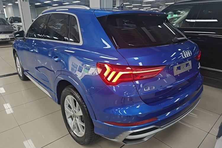 Used Audi Q3 2019 35 TFSI Advanced Dynamic Edition Rear Left 45 Deg