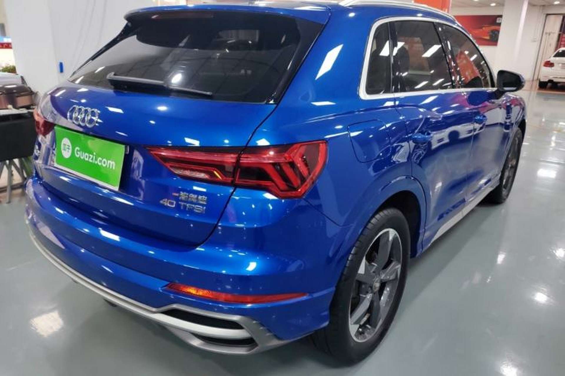 Used Audi Q3 2019 40 TFSI Fashion Dynamic Model Rear Right 45 Deg