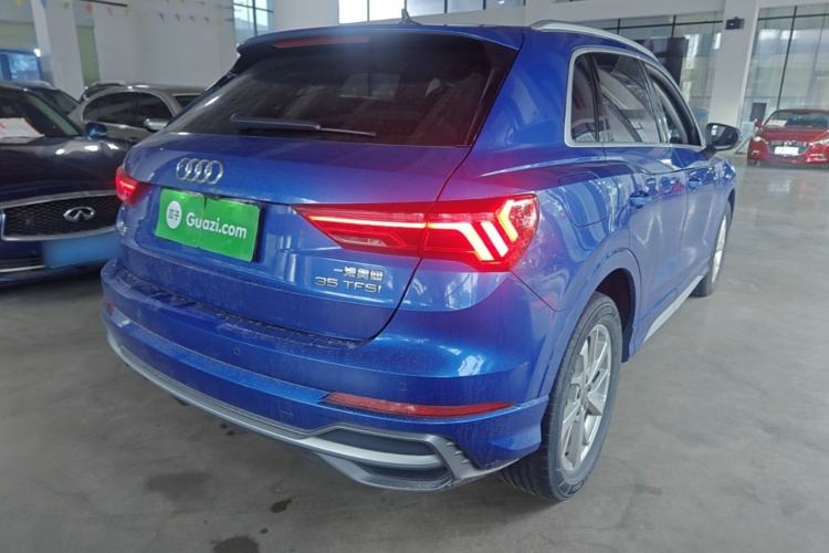 Used Audi Q3 2019 35 TFSI Advanced Dynamic Edition Rear Right 45 Deg