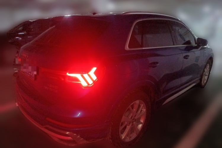 Used Audi Q3 2019 35 TFSI Advanced Dynamic Edition Rear Right 45 Deg