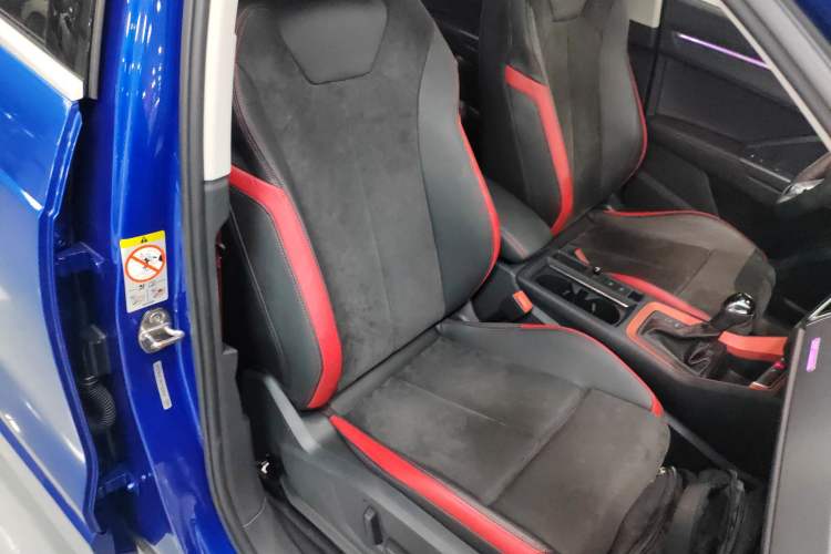 Used Audi Q3 2019 40 TFSI Fashion Dynamic Model Right Front Seat