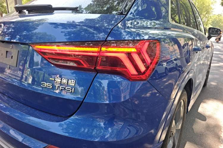 Used Audi Q3 2019 35 TFSI Fashion Dynamic Model Right Rear Taillight