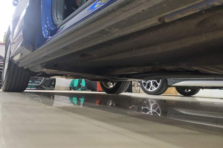 Used Audi Q3 2019 40 TFSI Fashionable and Elegant Model Right Side Sill