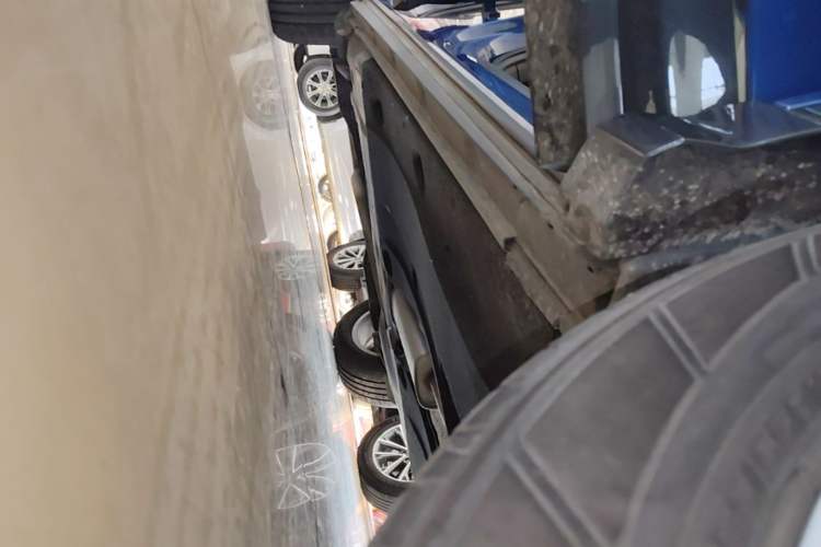 Used Audi Q3 2019 35 TFSI Advanced Style Edition Right Side Sill