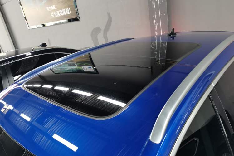 Used Audi Q3 2019 40 TFSI Fashion Dynamic Model Roof