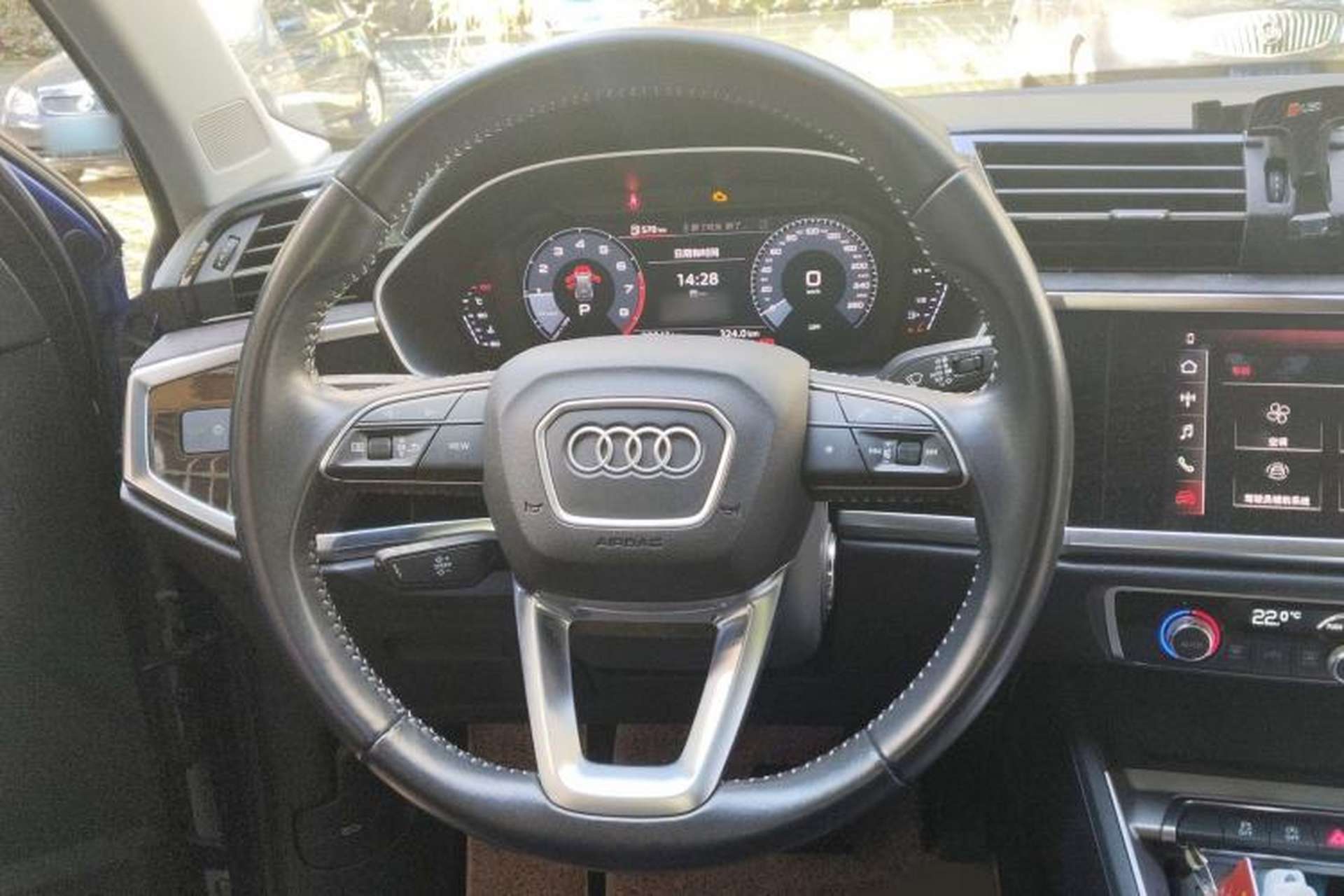Used Audi Q3 2019 35 TFSI Advanced Dynamic Edition Steering Wheel