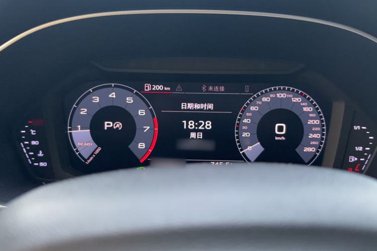 Used Audi Q3 2019 35 TFSI Fashion Dynamic Model Steering Wheel
