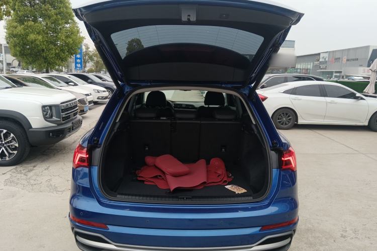 Used Audi Q3 2019 35 TFSI Advanced Dynamic Edition Trunk
