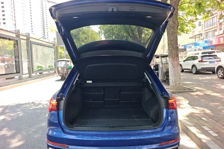 Used Audi Q3 2019 35 TFSI Fashion Dynamic Model Trunk