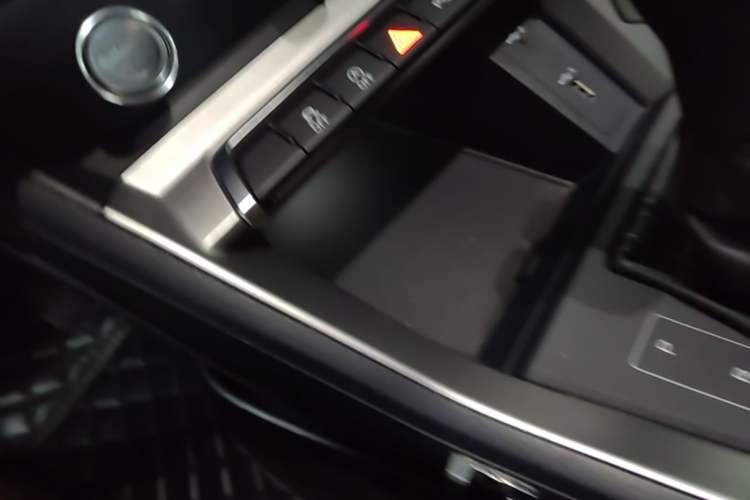 Used Audi Q3 2019 35 TFSI Advanced Dynamic Edition Vehicle Key