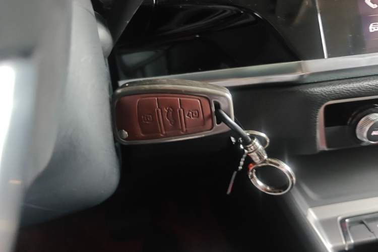 Used Audi Q3 2019 35 TFSI Advanced Dynamic Edition Vehicle Key