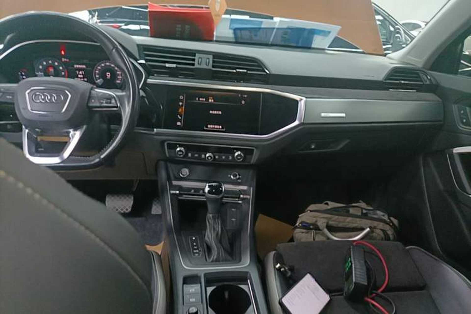 Used Audi Q3 2019 35 TFSI Fashion Dynamic Model Audio And AC Panel