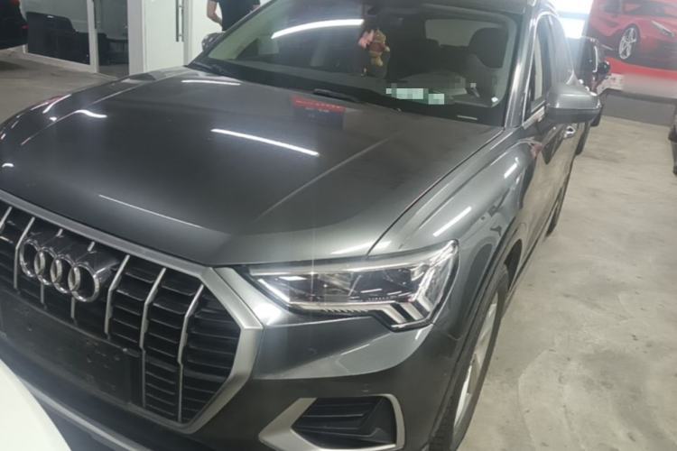 Used Audi Q3 2019 35 TFSI Advanced Style Edition Guazi used car, China used car export, Used car for sale, Used cars, Cheapest cars for sale