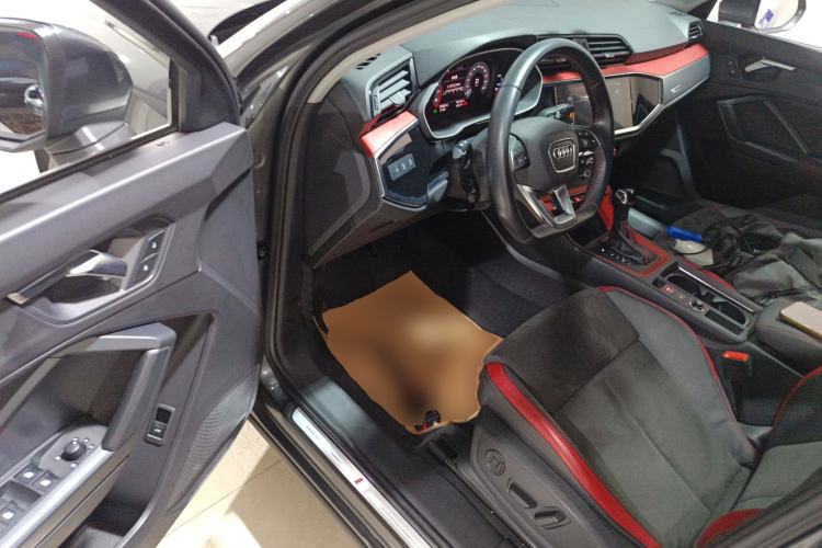 Used Audi Q3 2019 35 TFSI Fashion Dynamic Model Driver Seat