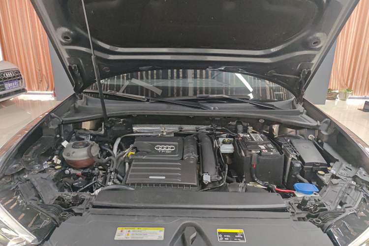 Used Audi Q3 2019 35 TFSI Advanced Dynamic Edition Engine Bay