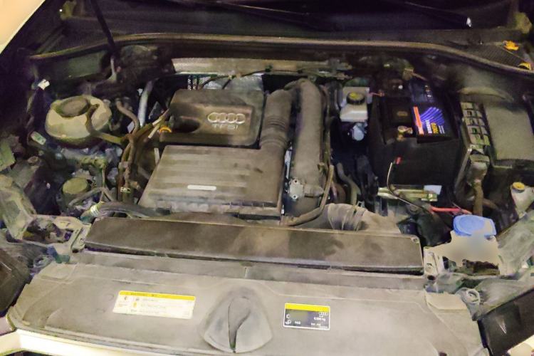 Used Audi Q3 2019 35 TFSI Fashion Dynamic Model Engine Bay
