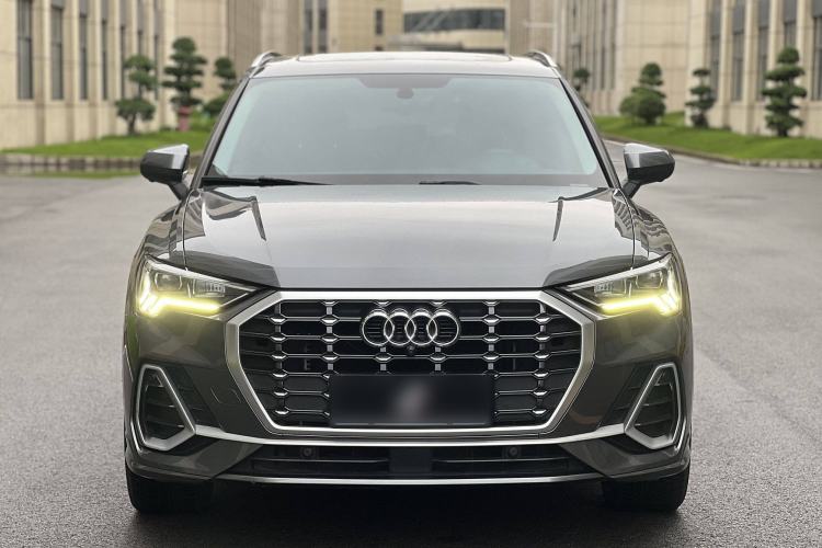 Used Audi Q3 2019 40 TFSI Fashion Dynamic Model Exterior 1
