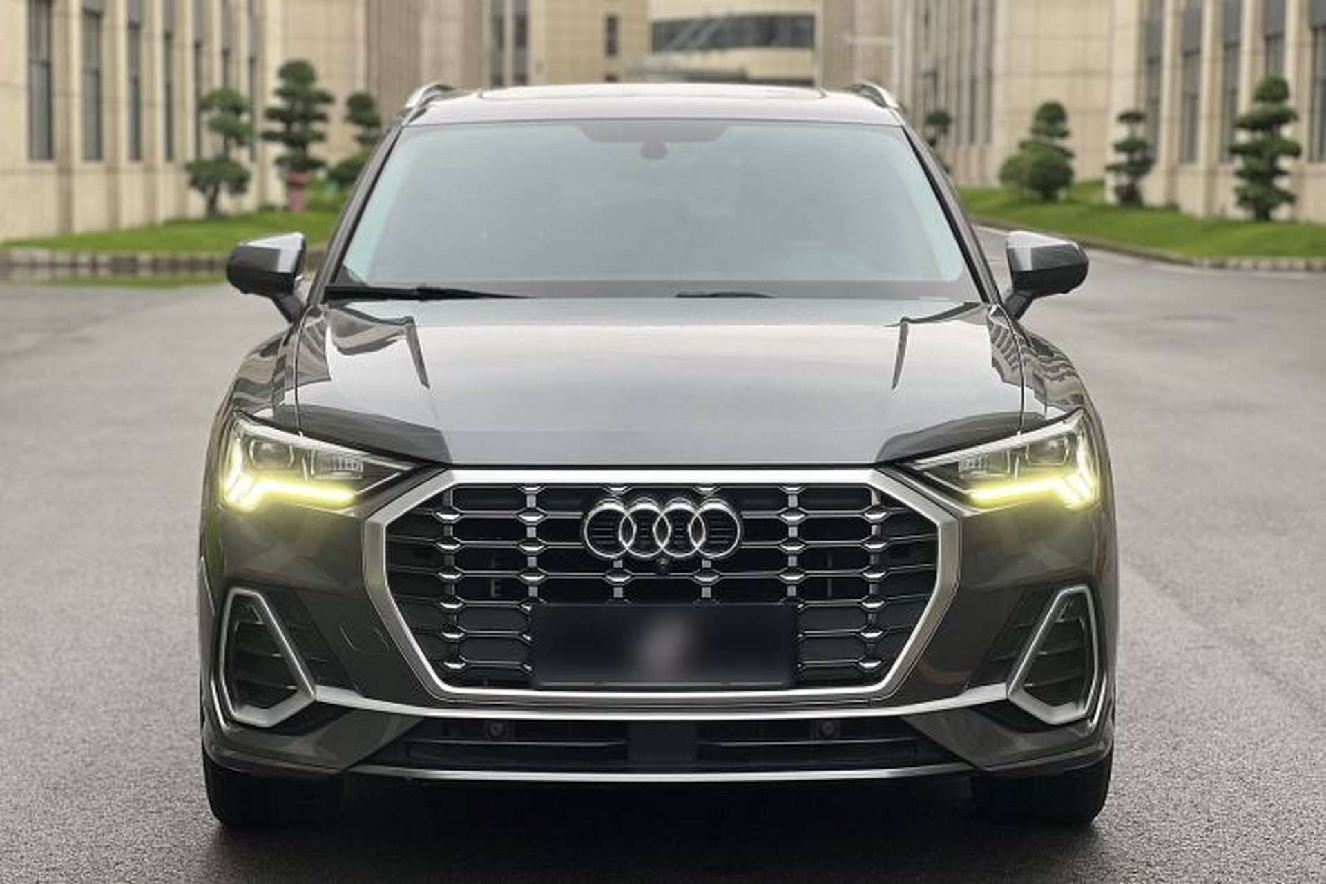 Used Audi Q3 2019 40 TFSI Fashion Dynamic Model Exterior 1