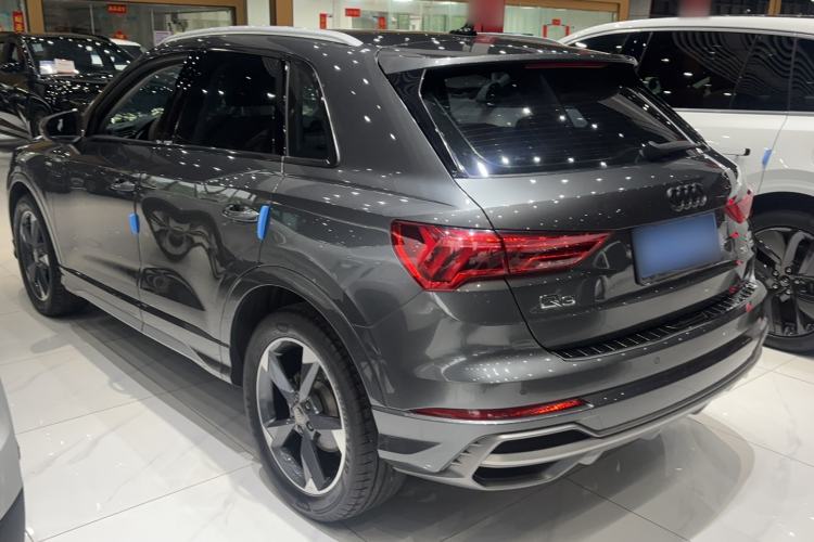 Used Audi Q3 2019 35 TFSI Fashion Dynamic Model Exterior 4