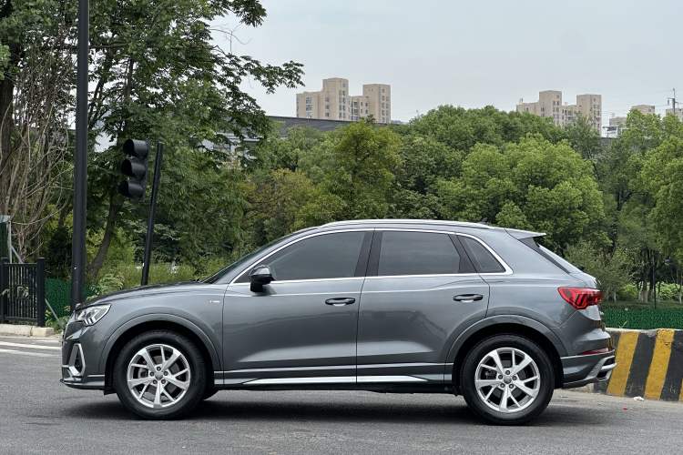 Used Audi Q3 2019 35 TFSI Advanced Dynamic Edition Exterior 7