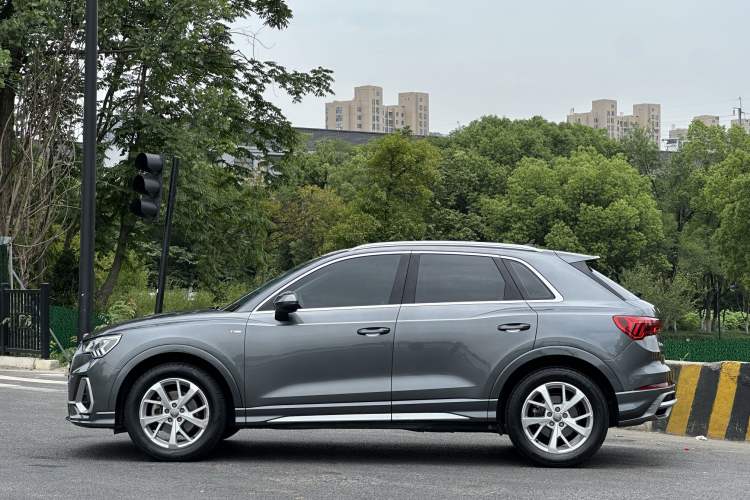Used Audi Q3 2019 35 TFSI Advanced Dynamic Edition Exterior 7