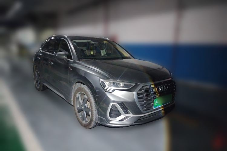 Used Audi Q3 2019 35 TFSI Fashion Dynamic Model Front Right 45 Deg