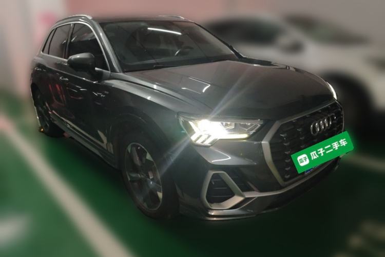 Used Audi Q3 2019 40 TFSI Fashion Dynamic Model Front Right 45 Deg