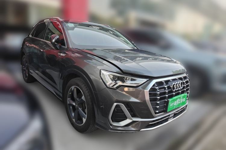 Used Audi Q3 2019 35 TFSI Fashion Dynamic Model Front Right 45 Deg
