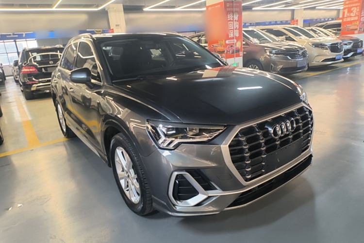 Used Audi Q3 2019 35 TFSI Advanced Dynamic Edition Front Right 45 Deg