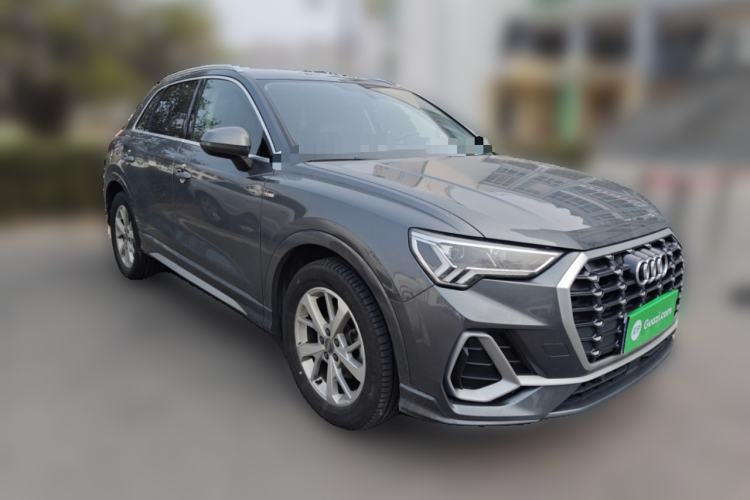 Used Audi Q3 2019 35 TFSI Advanced Dynamic Edition Front Right 45 Deg