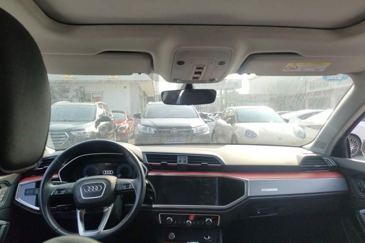 Used Audi Q3 2019 35 TFSI Advanced Dynamic Edition Headliner