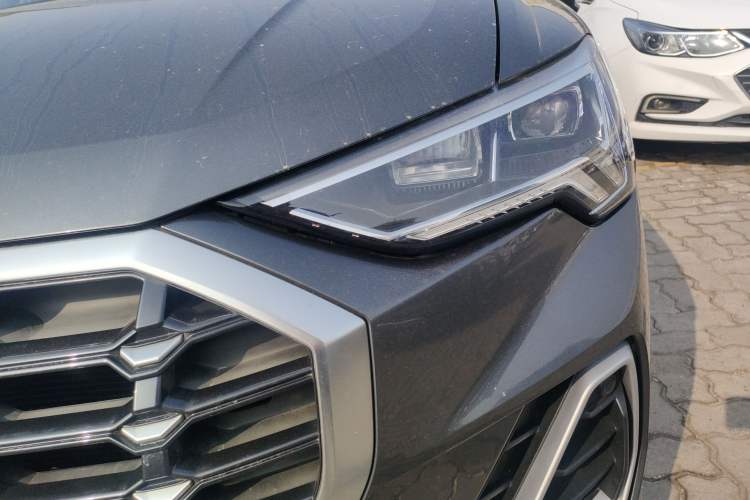 Used Audi Q3 2019 35 TFSI Advanced Dynamic Edition Left Front Headlight