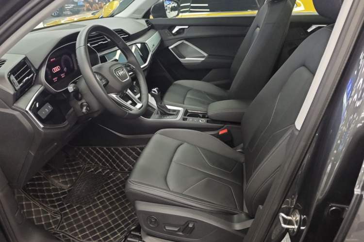 Used Audi Q3 2019 35 TFSI Advanced Style Edition Left Front Seat