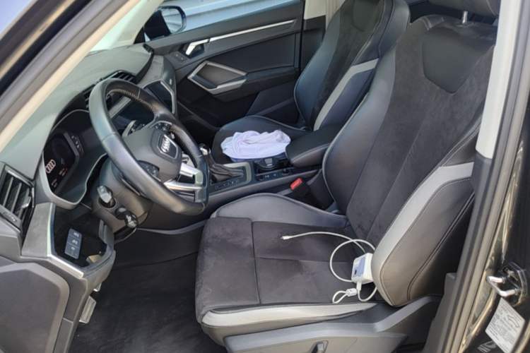 Used Audi Q3 2019 40 TFSI quattro Fashion Dynamic Model Left Front Seat