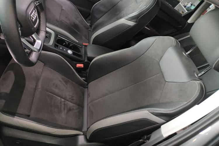 Used Audi Q3 2019 35 TFSI Fashion Dynamic Model Left Front Seat