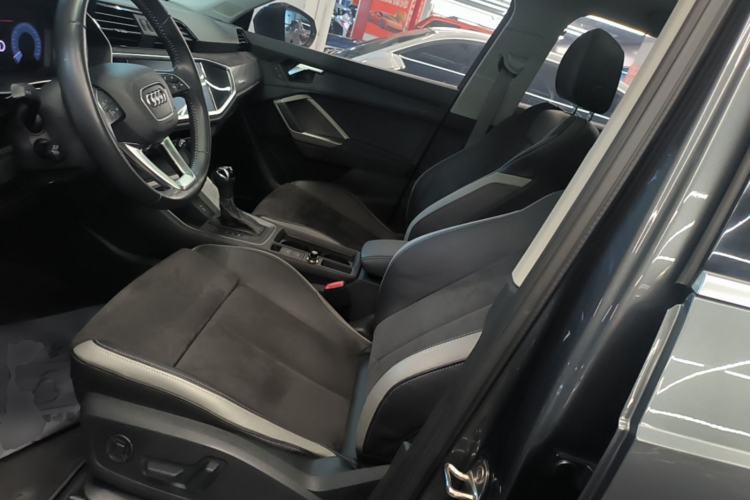 Used Audi Q3 2019 35 TFSI Advanced Dynamic Edition Left Front Seat