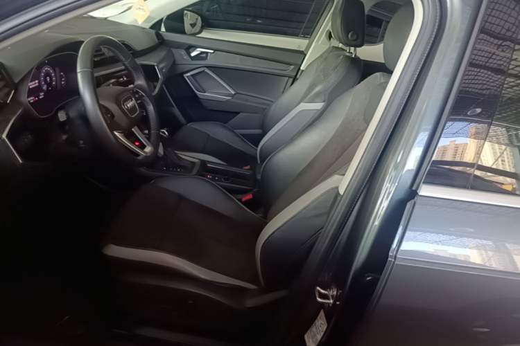 Used Audi Q3 2019 35 TFSI Advanced Dynamic Edition Left Front Seat