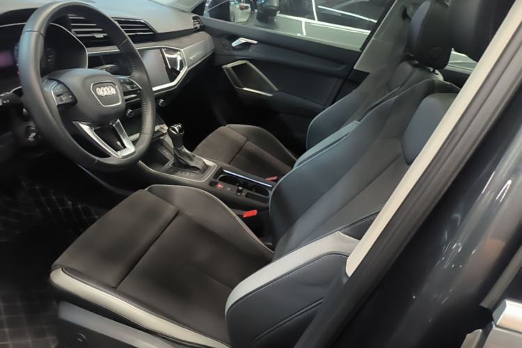 Used Audi Q3 2019 35 TFSI Advanced Dynamic Edition Left Front Seat