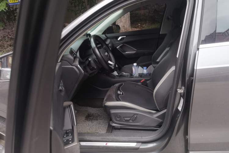 Used Audi Q3 2019 35 TFSI Fashion Dynamic Model Left Front Seat