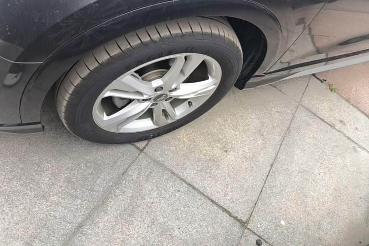 Used Audi Q3 2019 40 TFSI Fashionable and Elegant Model Left Front Wheel Hub