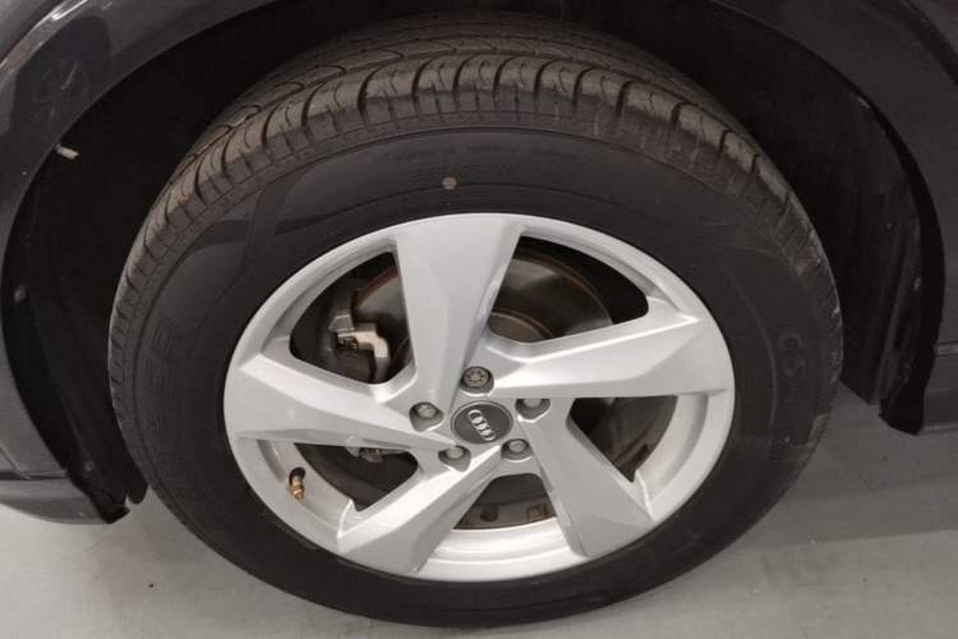 Used Audi Q3 2019 35 TFSI Advanced Style Edition Left Front Wheel Hub