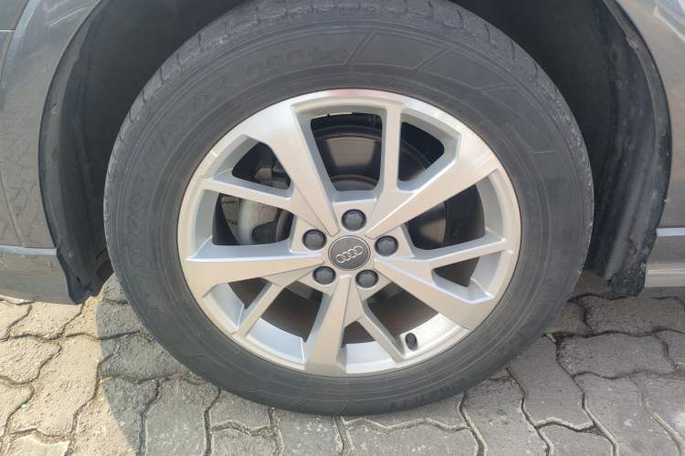 Used Audi Q3 2019 35 TFSI Advanced Dynamic Edition Left Front Wheel Hub