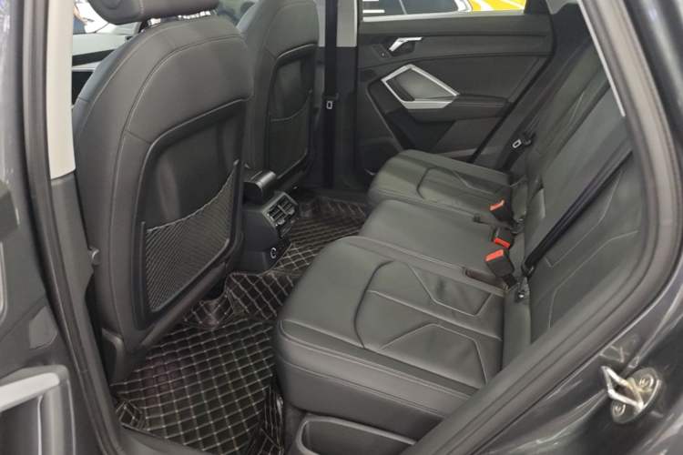 Used Audi Q3 2019 35 TFSI Advanced Style Edition Left Rear Seat
