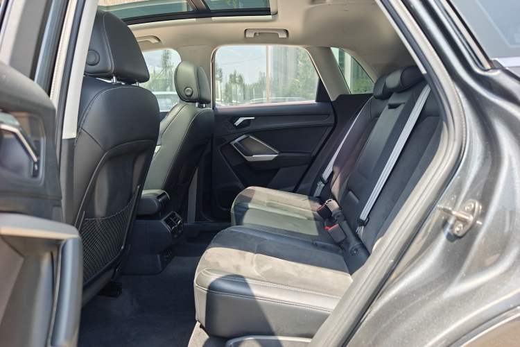 Used Audi Q3 2019 35 TFSI Advanced Dynamic Edition Left Rear Seat