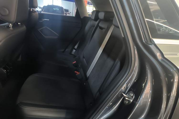 Used Audi Q3 2019 35 TFSI Advanced Dynamic Edition Left Rear Seat