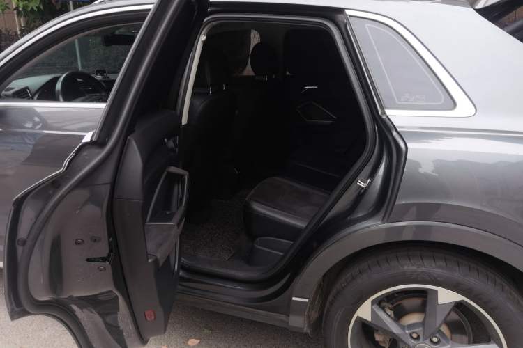 Used Audi Q3 2019 35 TFSI Fashion Dynamic Model Left Rear Seat
