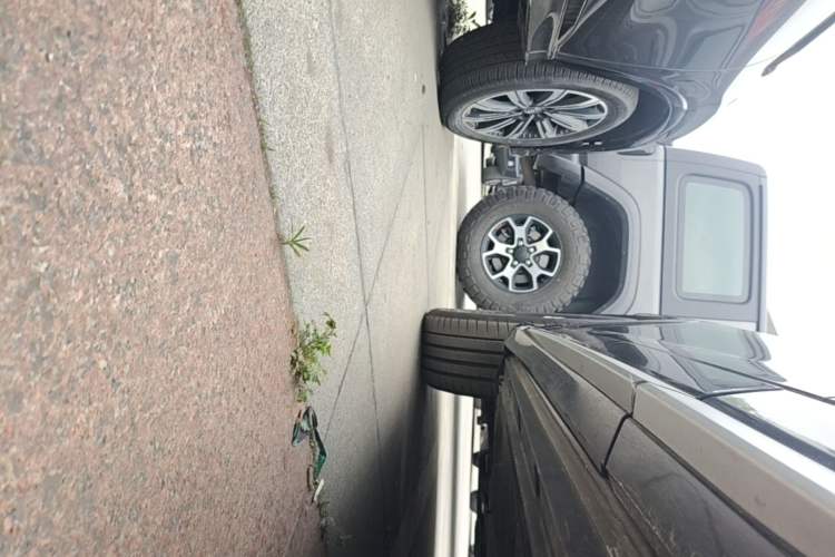 Used Audi Q3 2019 40 TFSI Fashionable and Elegant Model Left Side Sill