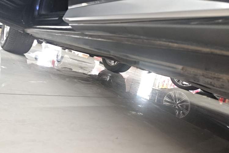 Used Audi Q3 2019 35 TFSI Advanced Dynamic Edition Left Side Sill