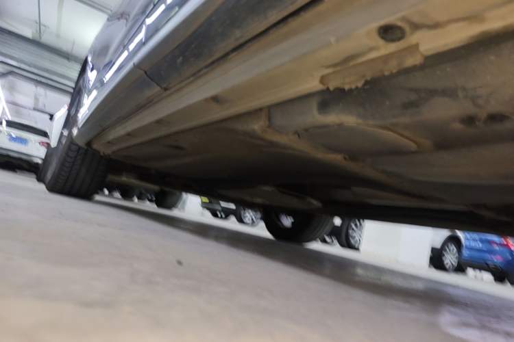 Used Audi Q3 2019 40 TFSI Fashion Dynamic Model Left Side Sill