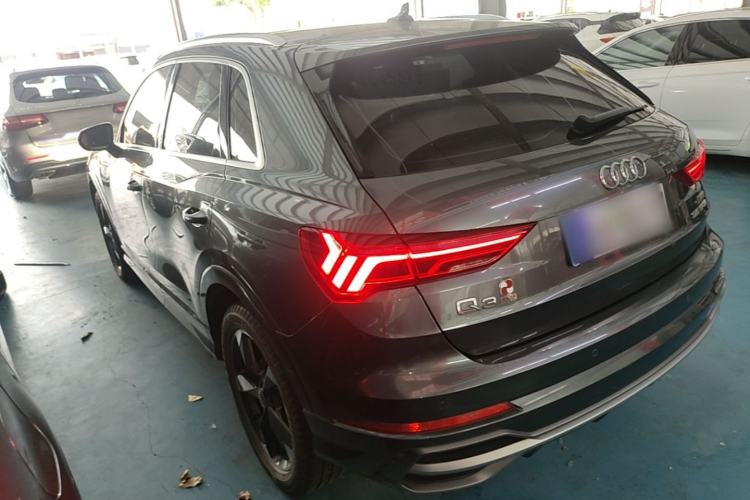 Used Audi Q3 2019 35 TFSI Fashion Dynamic Model Rear Left 45 Deg